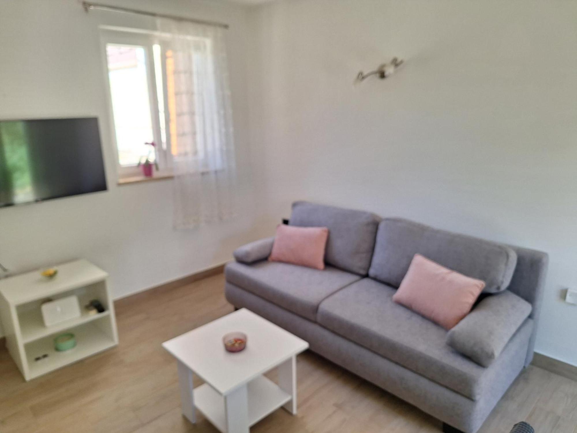 Apartment Olga Ровинь Экстерьер фото