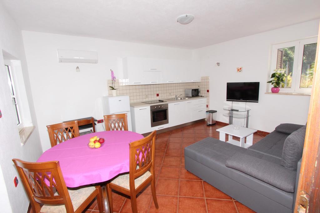Apartment Olga Ровинь Экстерьер фото